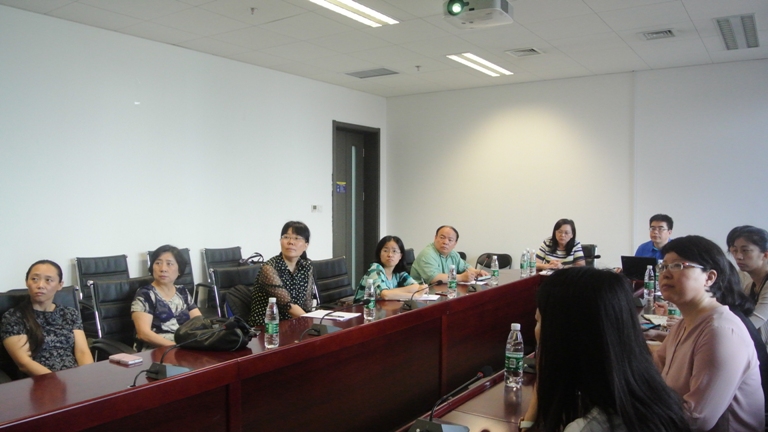 awc777万象城娱乐官网院举行英语双学位双专业和大学英语教学教务联系会议1